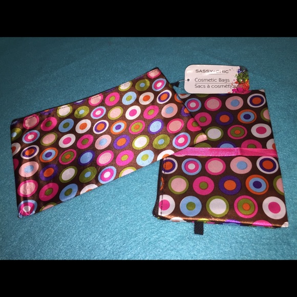 Sassy+Chic Cosmetics Bags - Picture 4 of 4